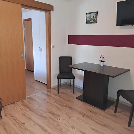 Studio Apartments Maslinik Veglia Exterior foto