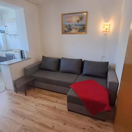 Studio Apartments Maslinik Veglia Exterior foto