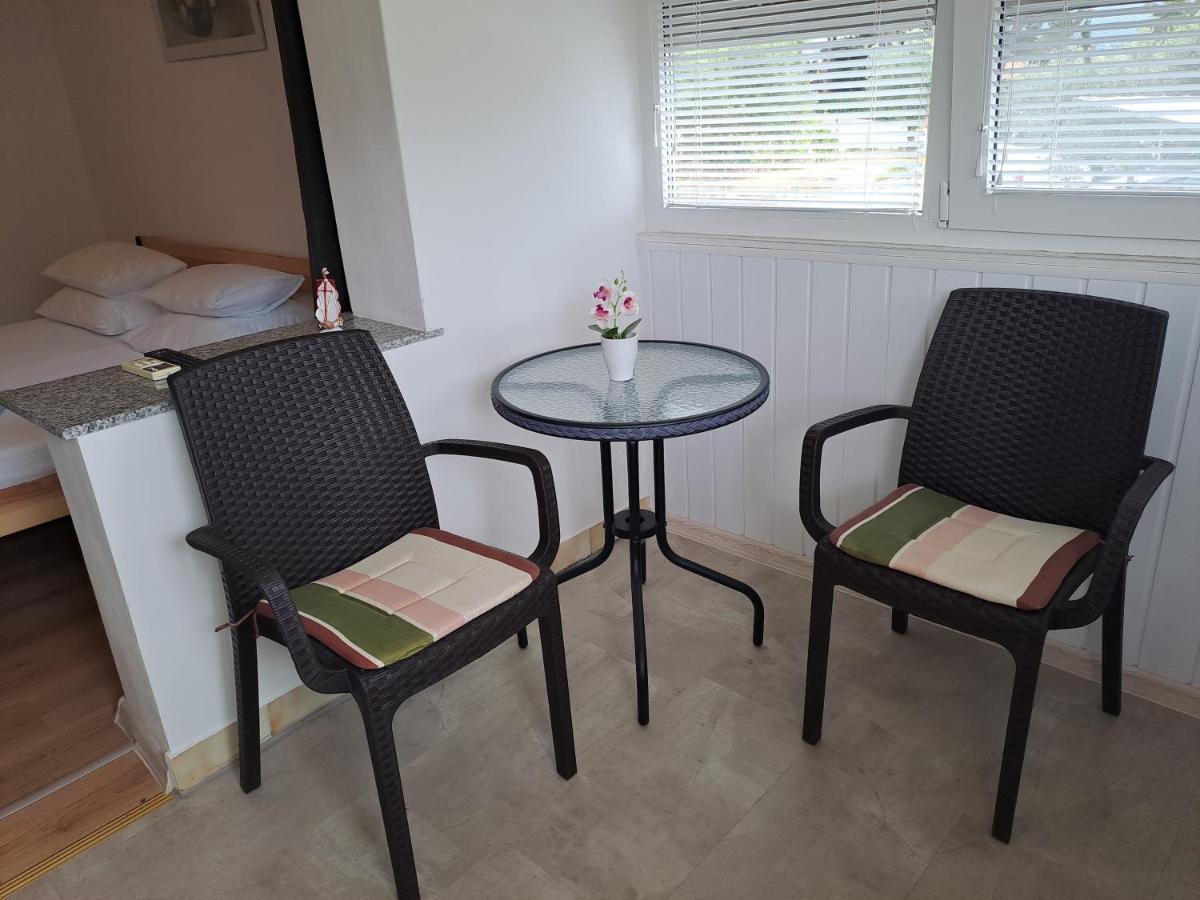Apartment Maslinik