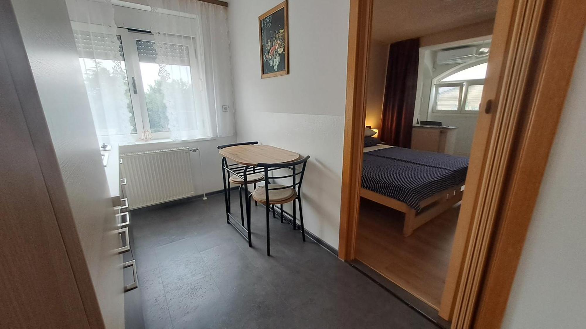 Maslinik Apartment
